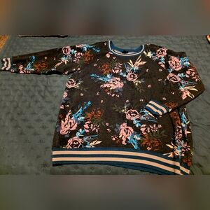 Torrid Size 2 Classic Fit Cozy Fleece Raglan Rib Trim Sweatshirt